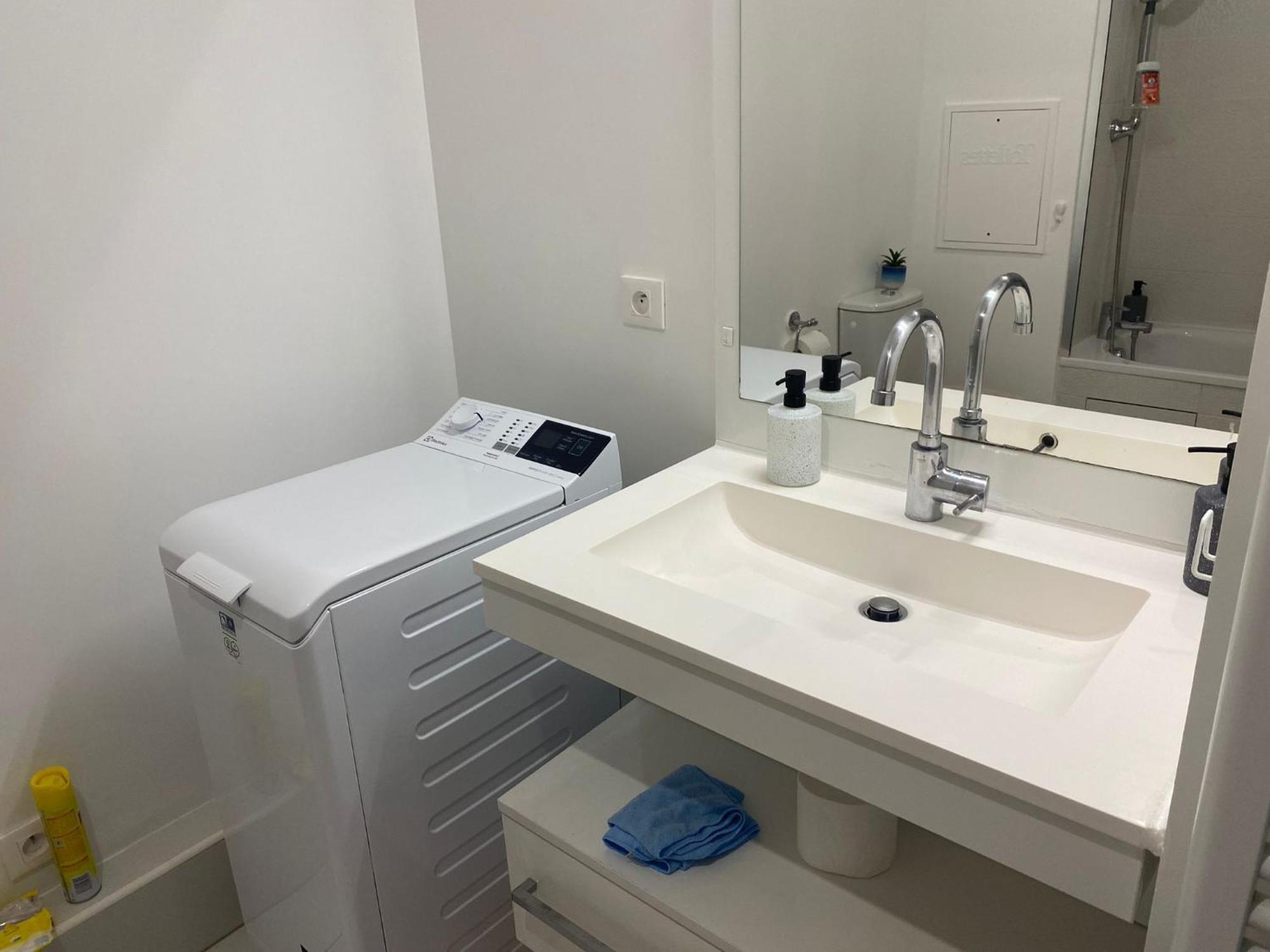 Appartement 80M2, Terrasse Sud, Metro 7 Direction Louvre A 8Minutes, Parking Sous-Sol, Proche Paris-Bercy Ivry-sur-Seine Eksteriør billede